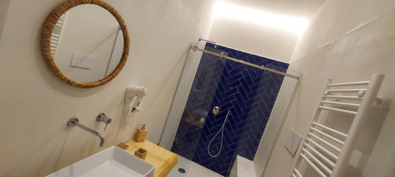 Donna Luisella B&b Napoli Esterno foto