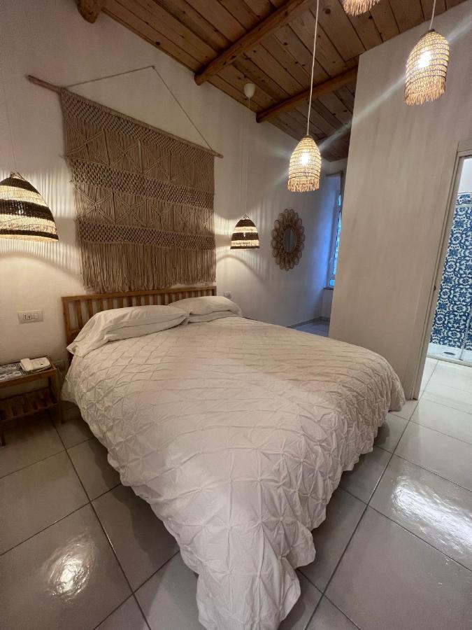 Donna Luisella B&b Napoli Esterno foto