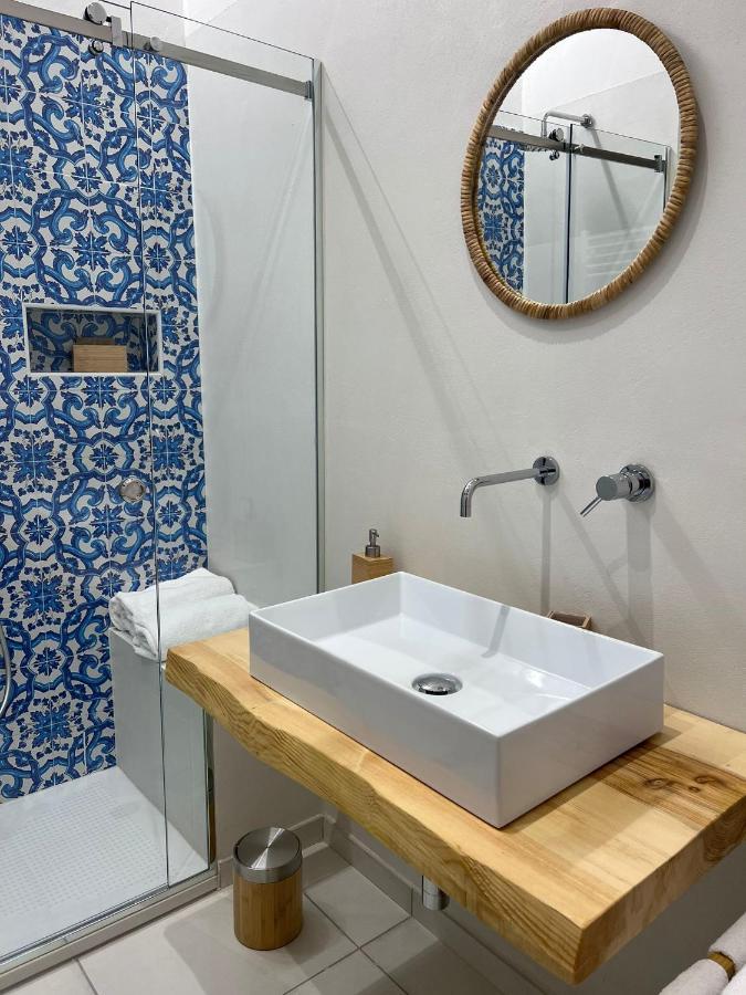 Donna Luisella B&b Napoli Esterno foto